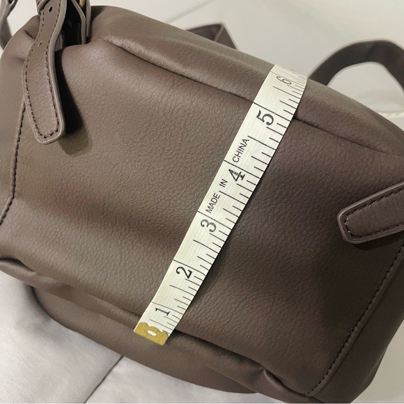 🤎 a.n.a Backpack - Picture 8 of 10